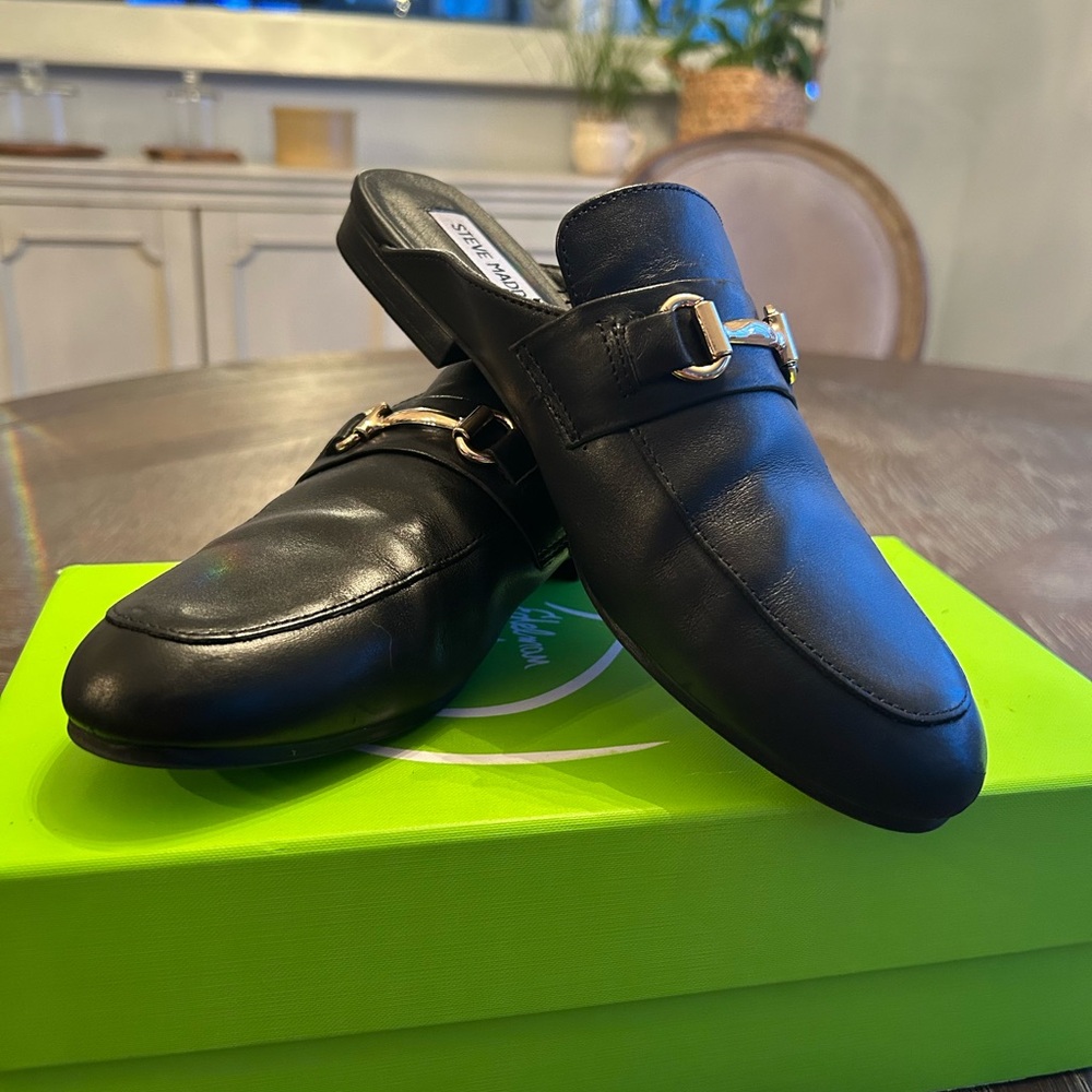Steve Madden Black women’s Loafers